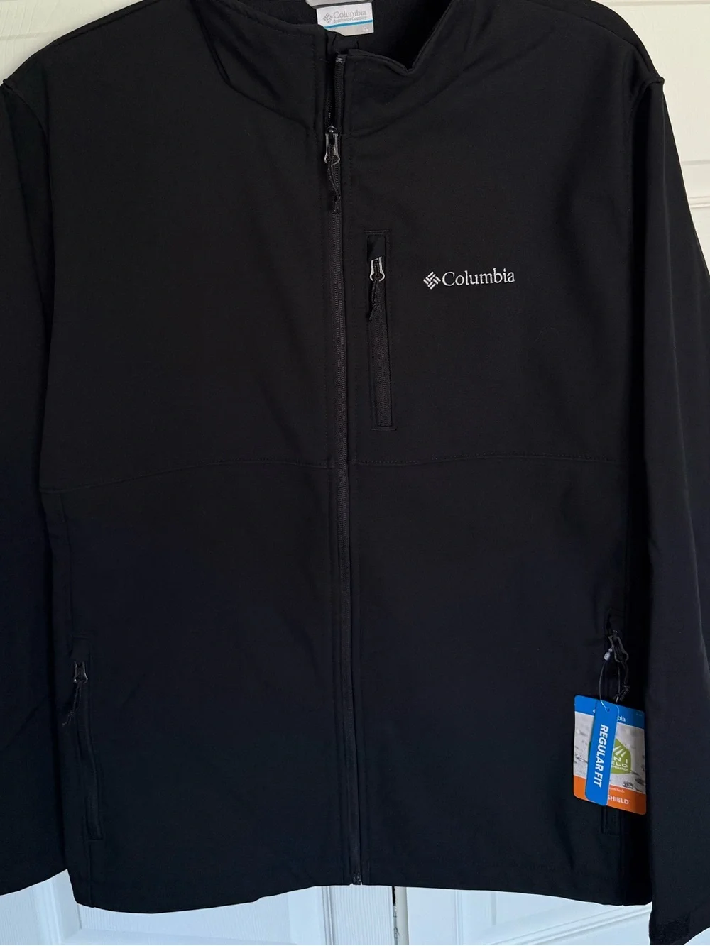 Columbia Ascender Softshell Jacket - Black. XL